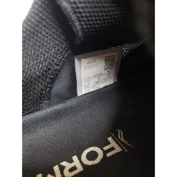 Saucony Men's Kinvara 12 Running Shoes in black/white - Size US 10 - Picture 7 of 10